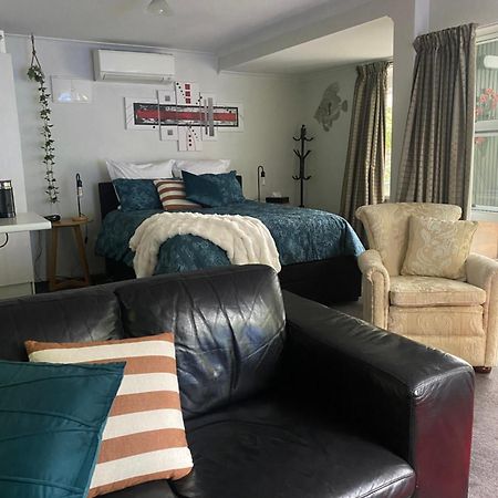 Hideaway - A Couples Retreat Βίλα Akaroa Εξωτερικό φωτογραφία